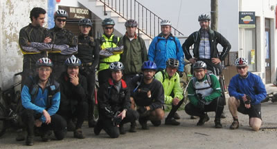 foto do grupo de ciclistas em Odrinhas