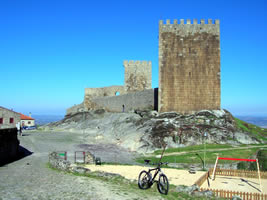 Castelo em Linhares